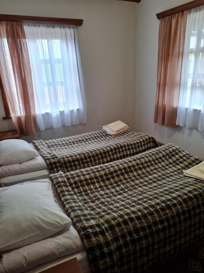 Guest House Shina Omalo Kültér fotó
