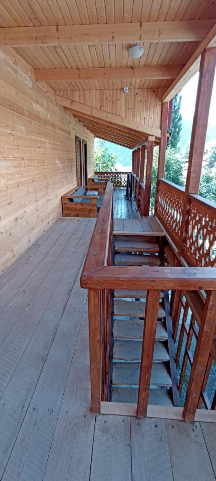 Guest House Shina Omalo Kültér fotó